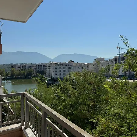 View * 티라나