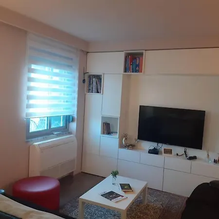View Appartamento *